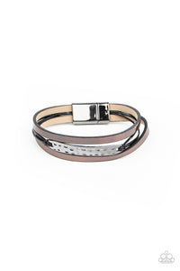 High-Strung Style - Black